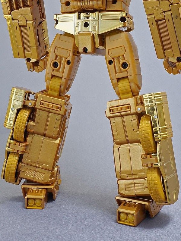 Golden Lagoon MP 10 Convoy New In Hand Images Of Masterpiece Redeco 08 (8 of 27)